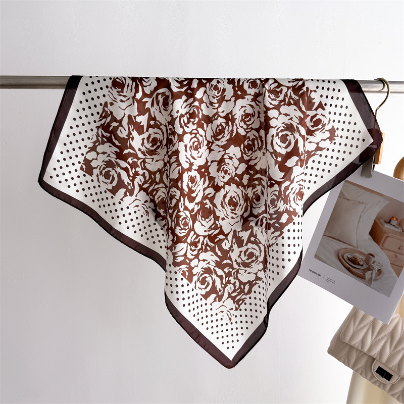 Luxury New Printed Scarves Wom - Luxury Bags China Wholesale recension och pris