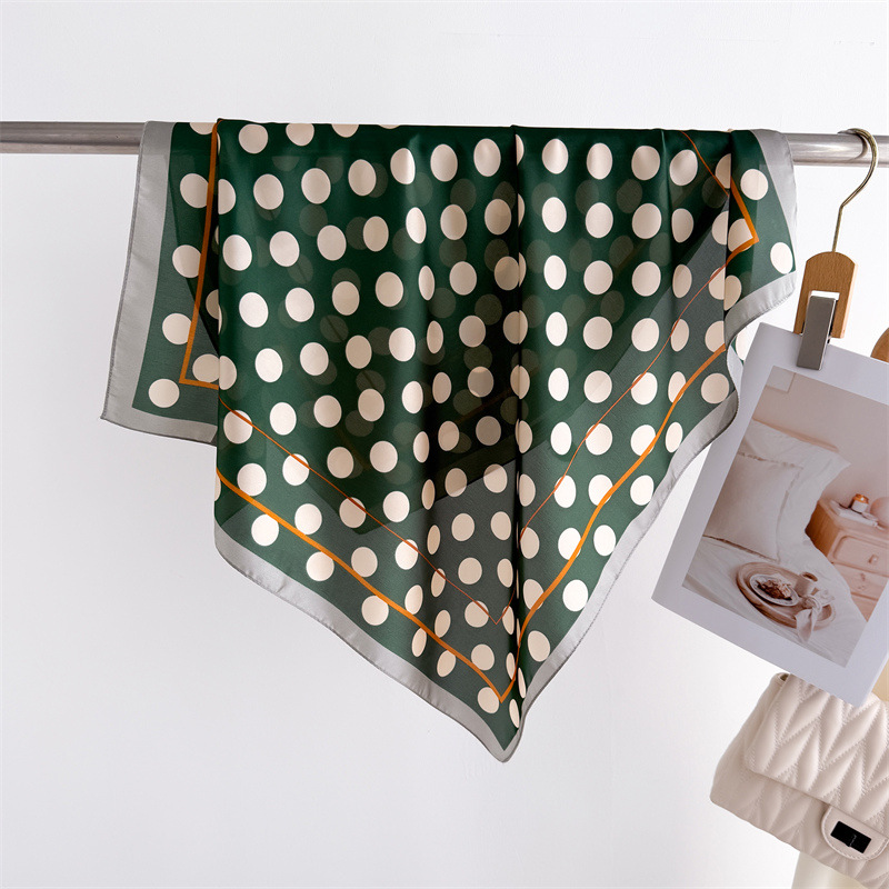 Luxury New Printed Scarves Wom - Luxury Bags China Wholesale recension och pris