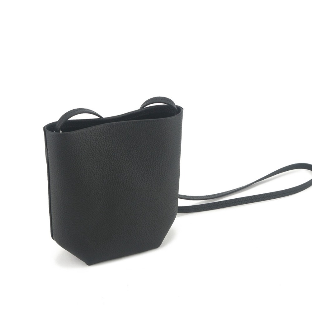 New Small Bucket Bag Full Leat - Luxury Bags Old Money recension och pris