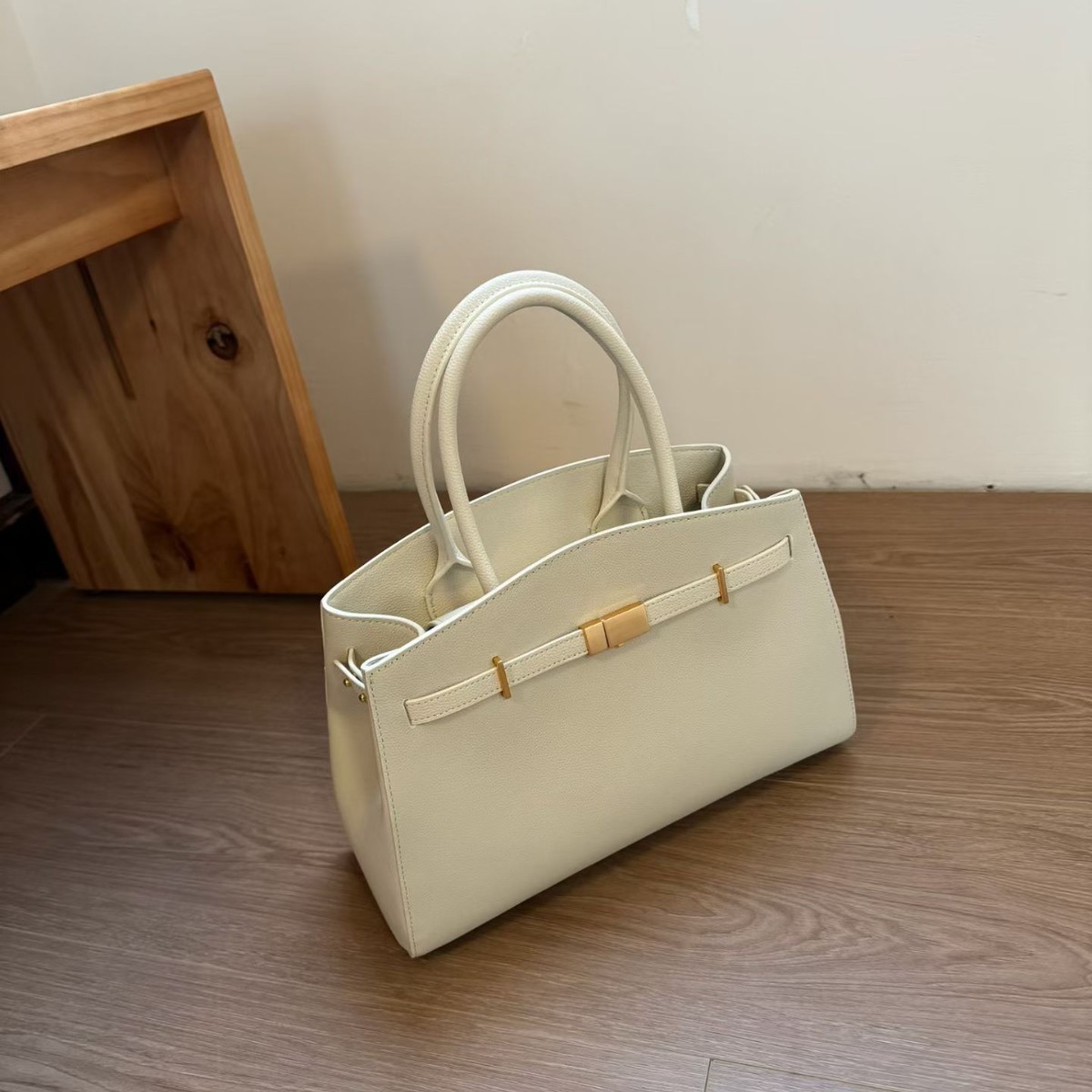 FIRMRANCH Luxury Old Money Sty - Luxury Bags Old Money recension och pris